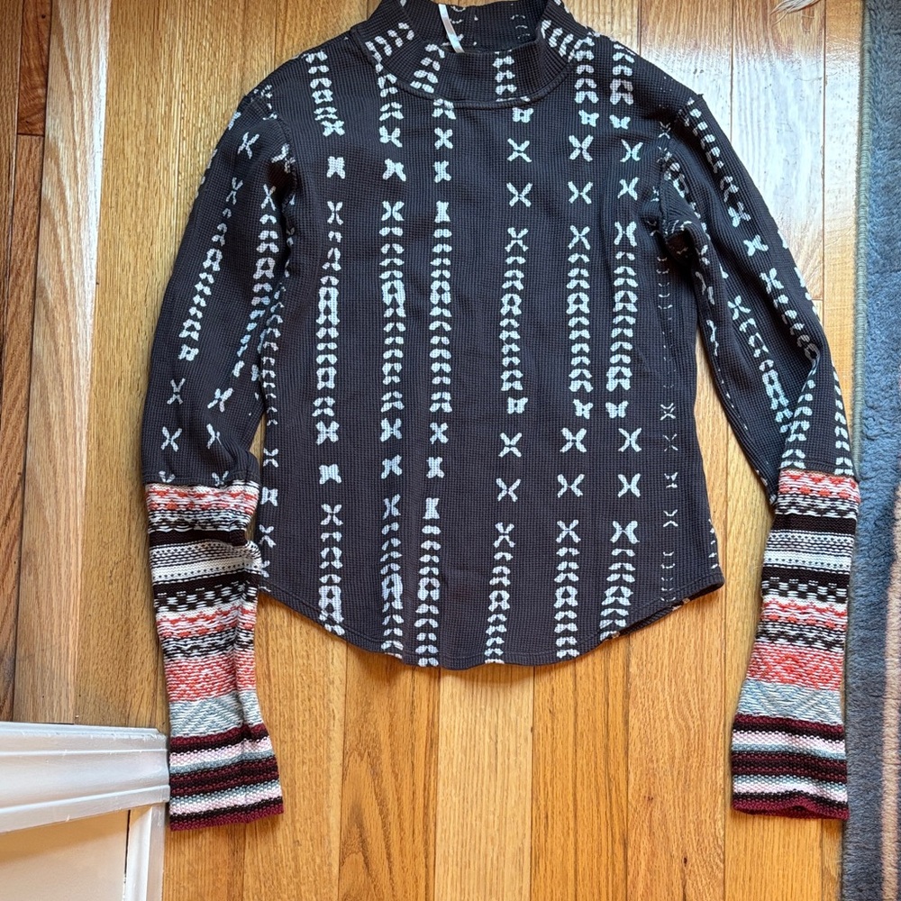 Patterned Free People Grey Mock T Neck Long Sleeve Top